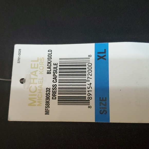 DRESS CAPSULE - Picture 2 of 3